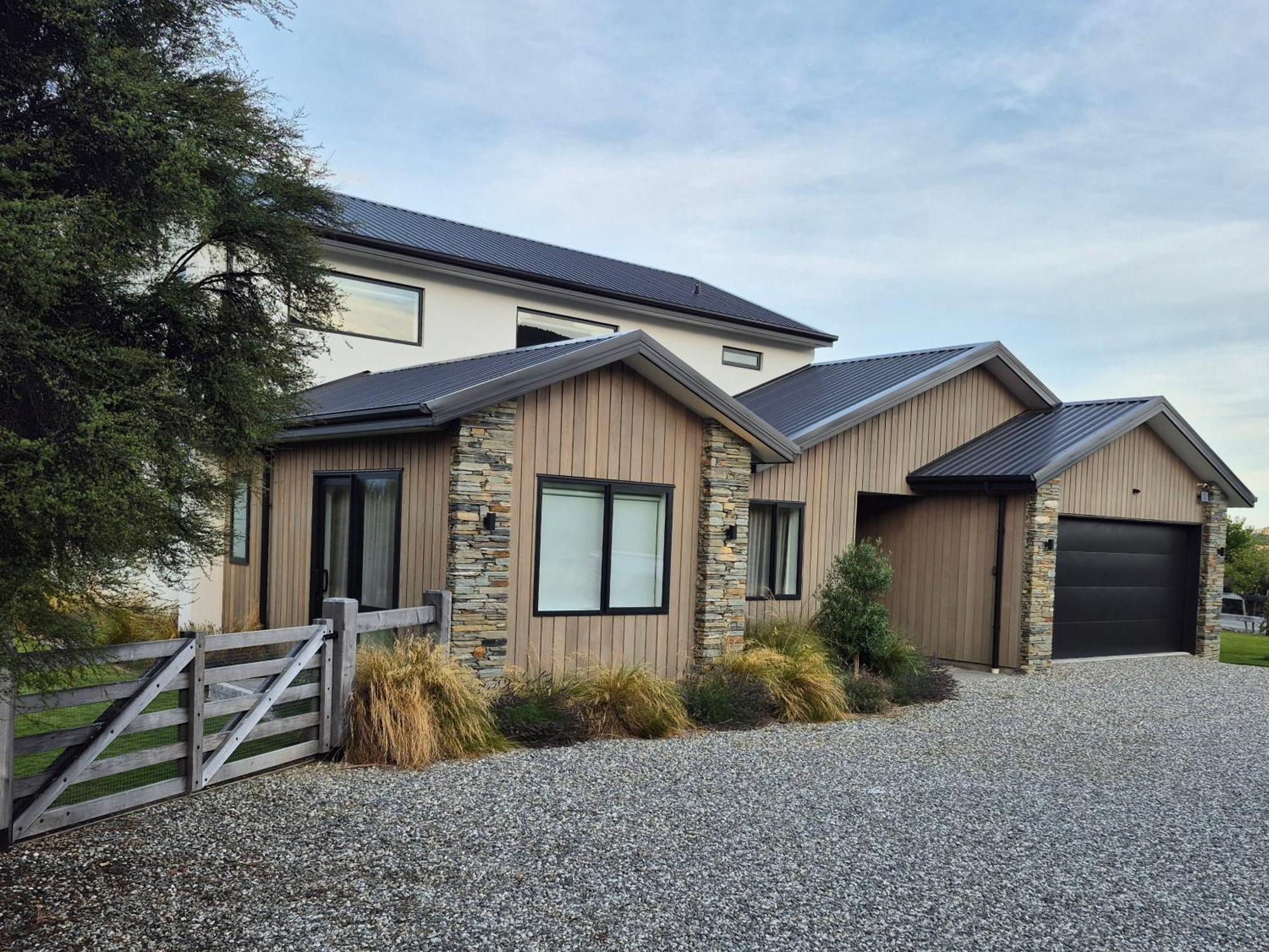 Valleyview Wanaka Bagian luar foto