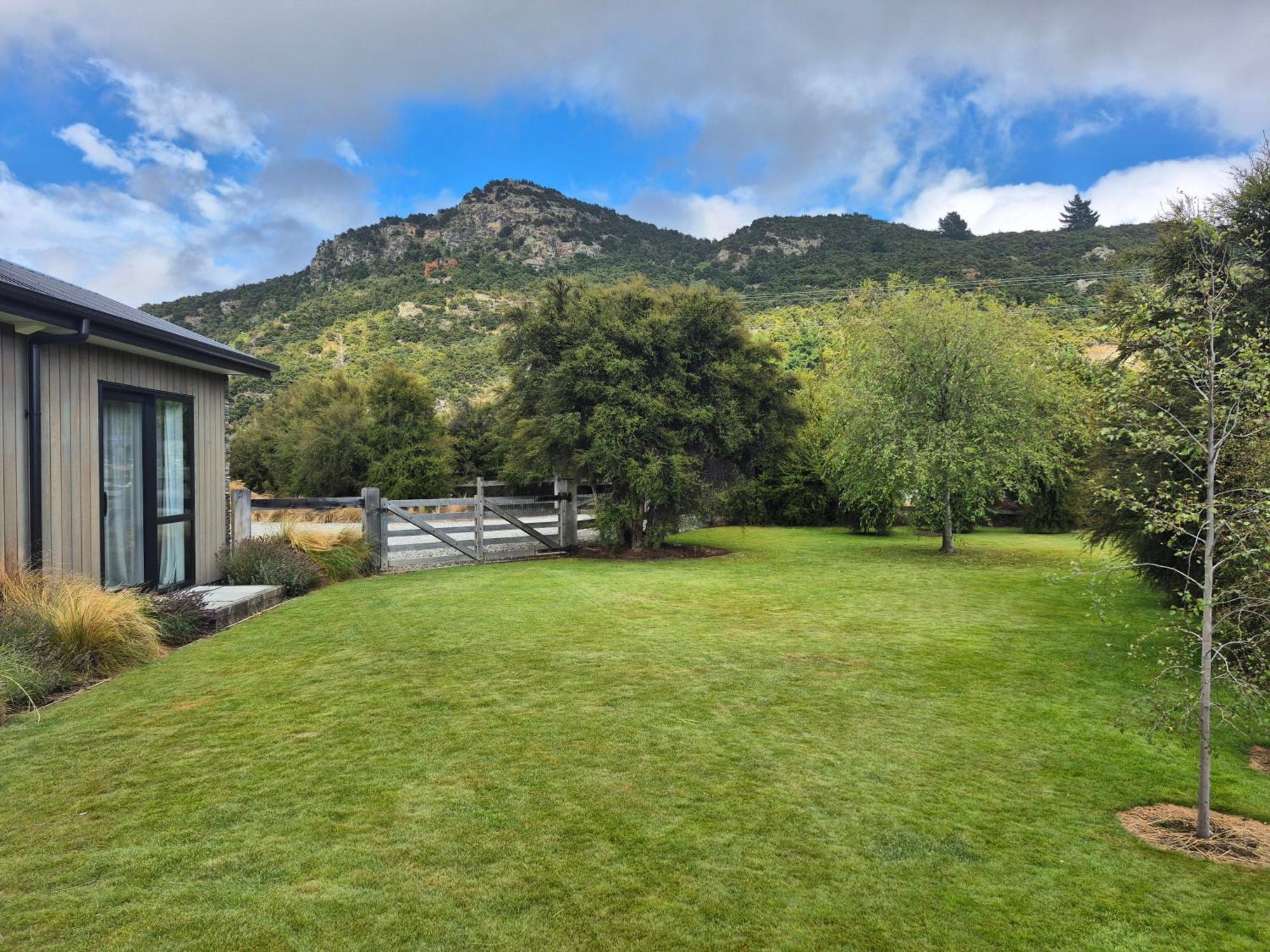 Valleyview Wanaka Bagian luar foto